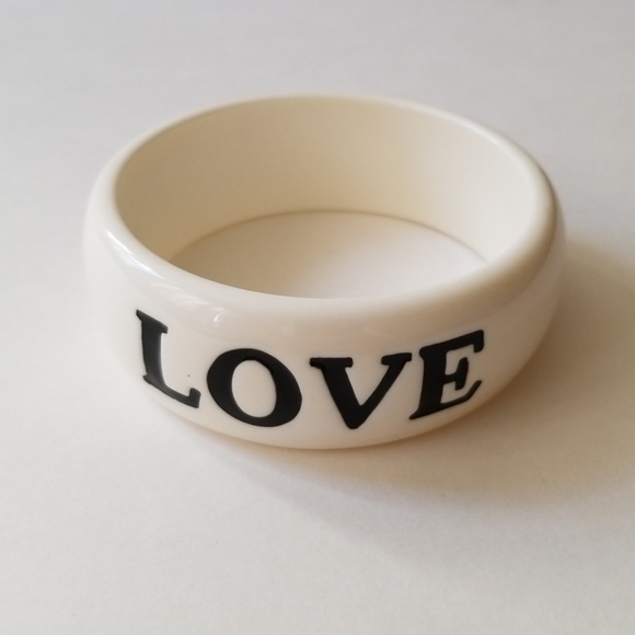 Charlotte Russe LOVE White & Black Bangle - Picture 3 of 8